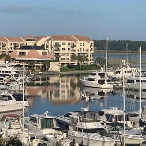 https://hilton-head-villa.top-hotels-in-savannah.com